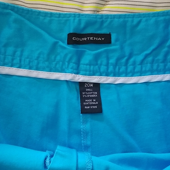 Courtenay 20W Shorts - Picture 3 of 4